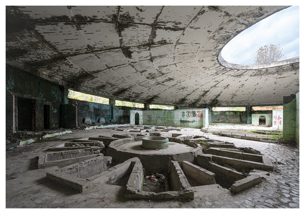 Tskaltubo Bathhouse No. 8: The Soviet-Era Radon Spa Left in Ruins